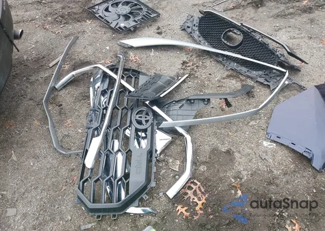 2024 Toyota Rav4 Xle из США, поврежденный, VIN 2T3P1RFV6RW456273